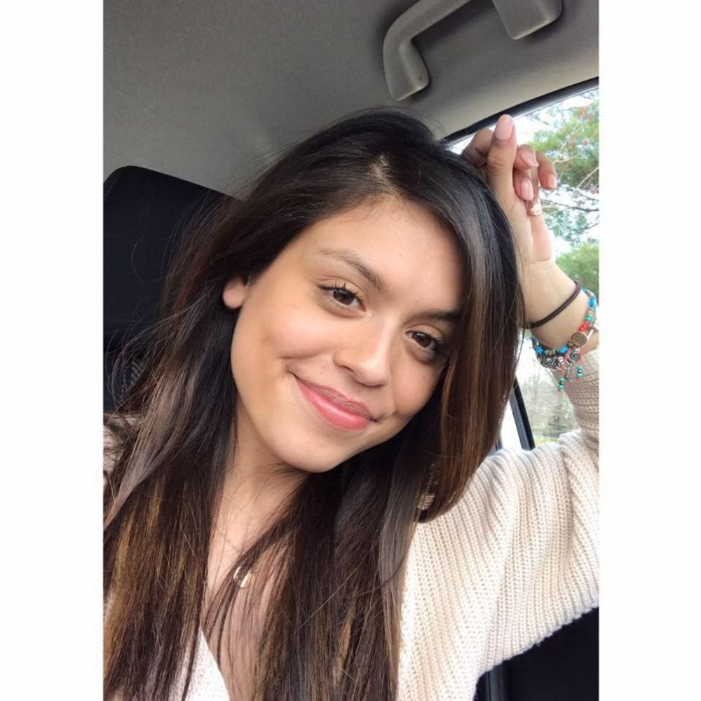 Meet your Posher, Leslee